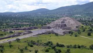 Teatihuacan Moon