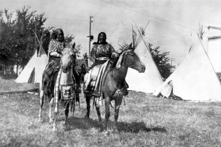 The Horse and the Plateau Indians
