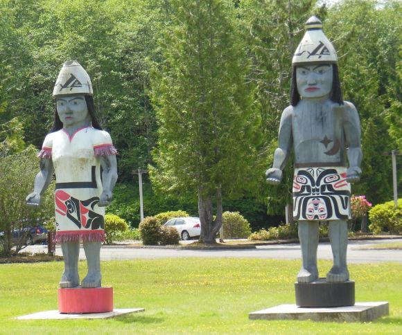 Makah figures photo DSCN8031_zps2c0b305c.jpg